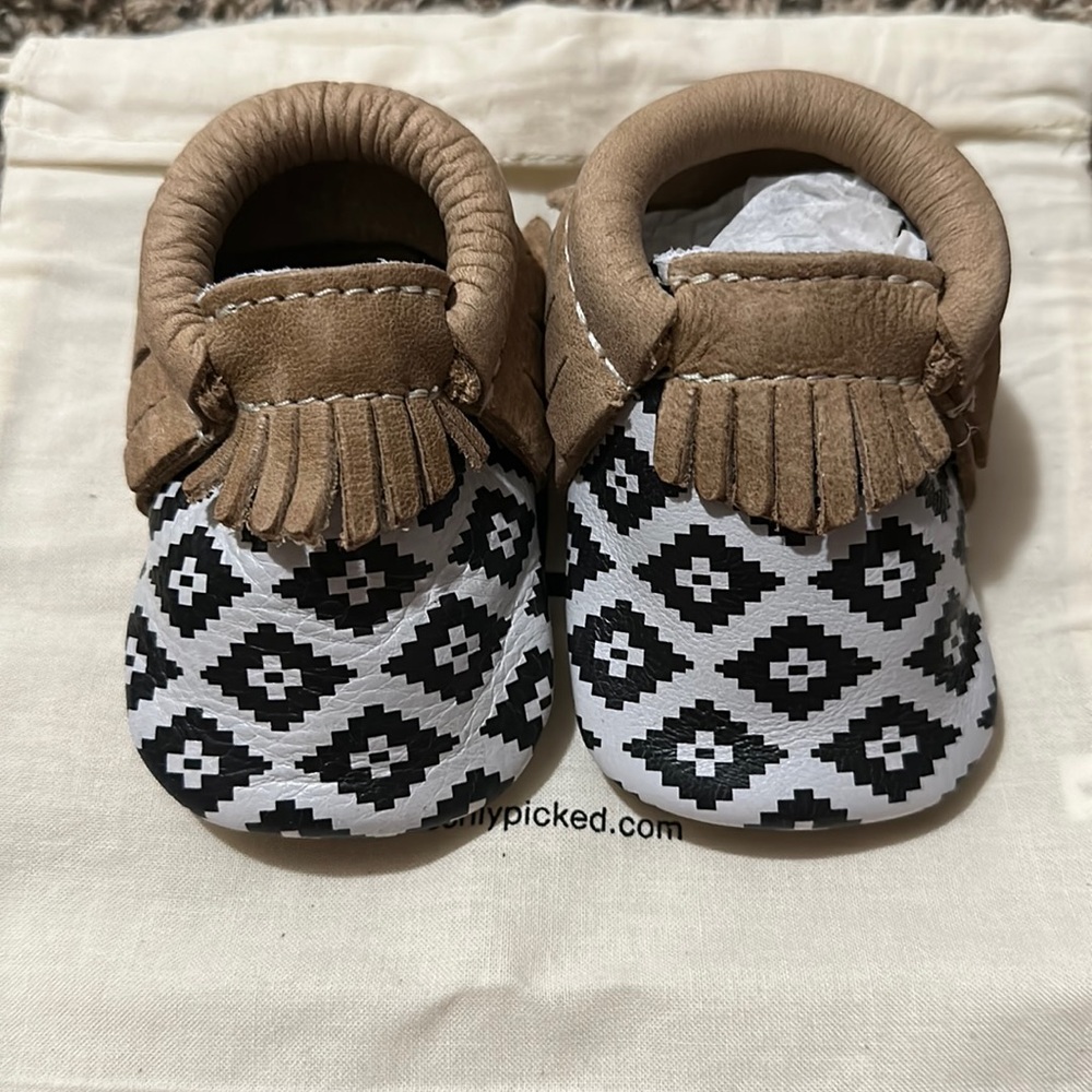 Freshly Picked Mocc size 1